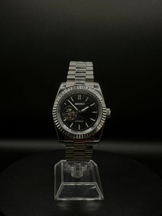 Black- Open Heart Dial