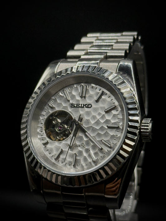 Arctic Silver - Open Heart Dial